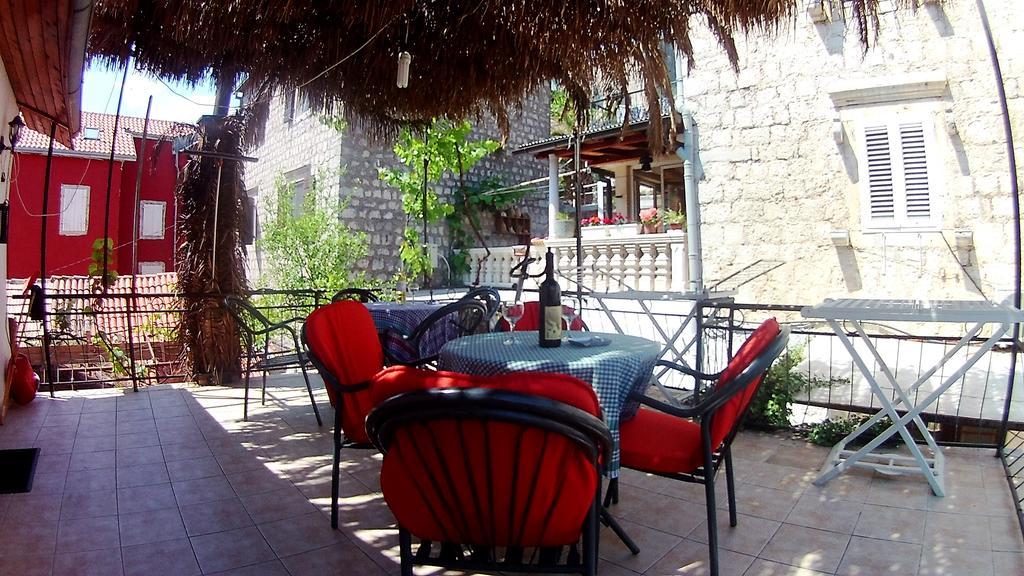 Apartments Gudco Perast Exteriör bild